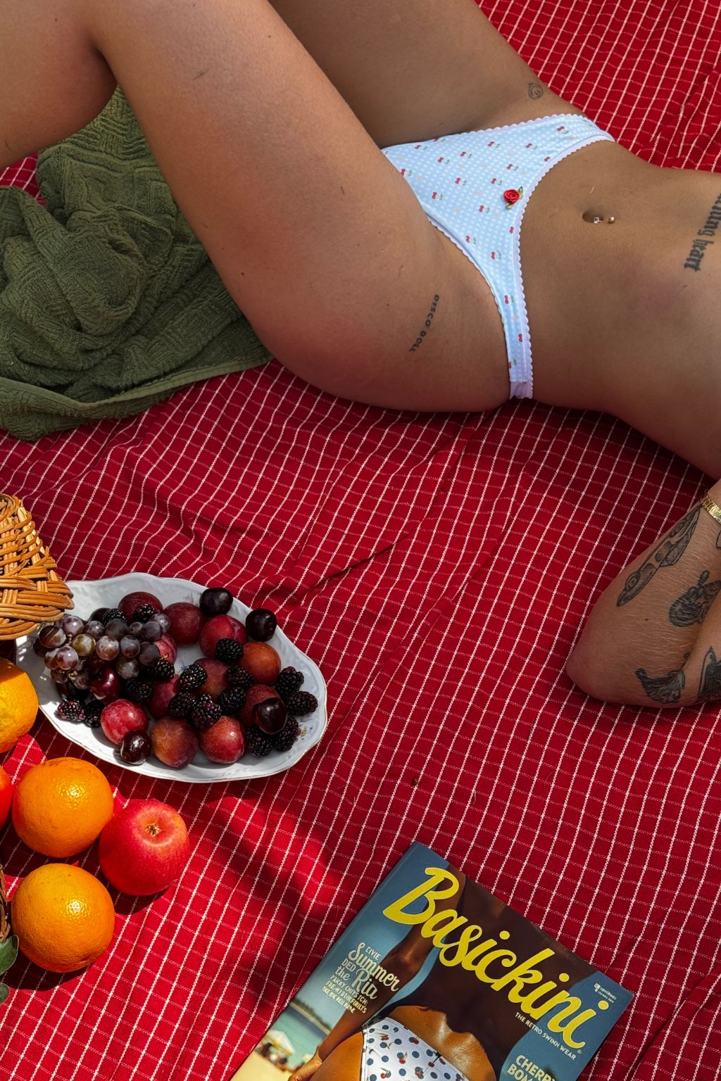 Conjunto de Biquíni Vintage Cherry - Julia Dantas