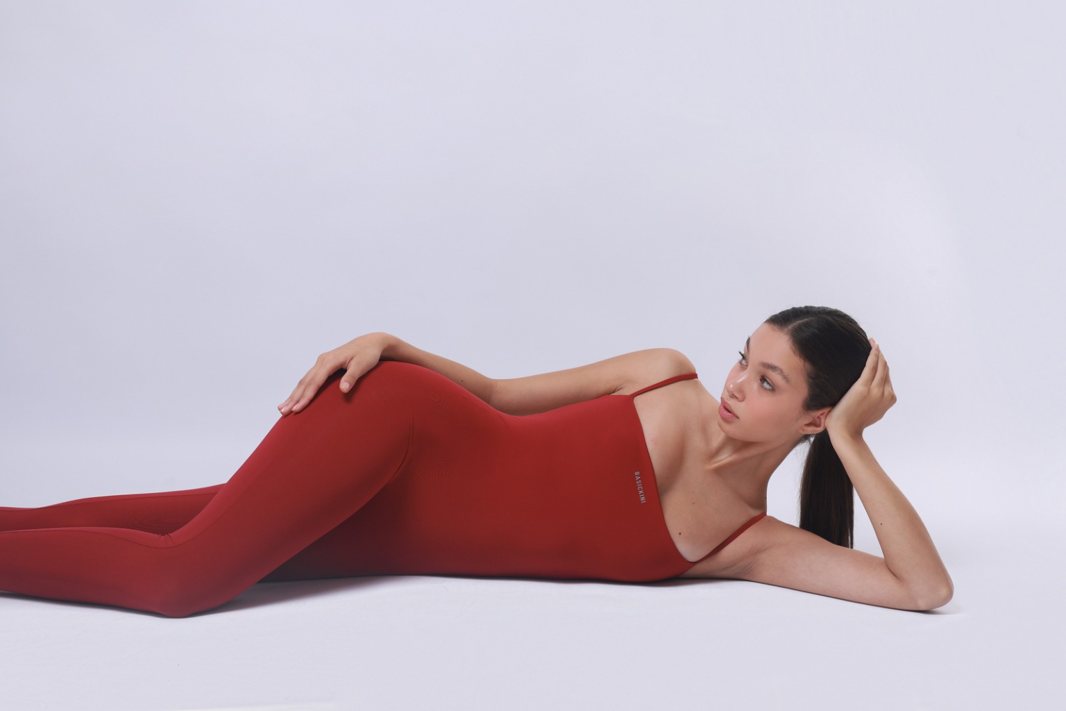 Macacão fitness básico: acerta no look e no treino